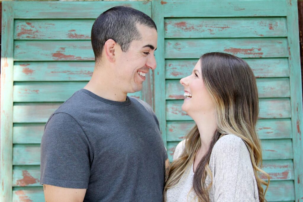 Engagement photo of couple.
