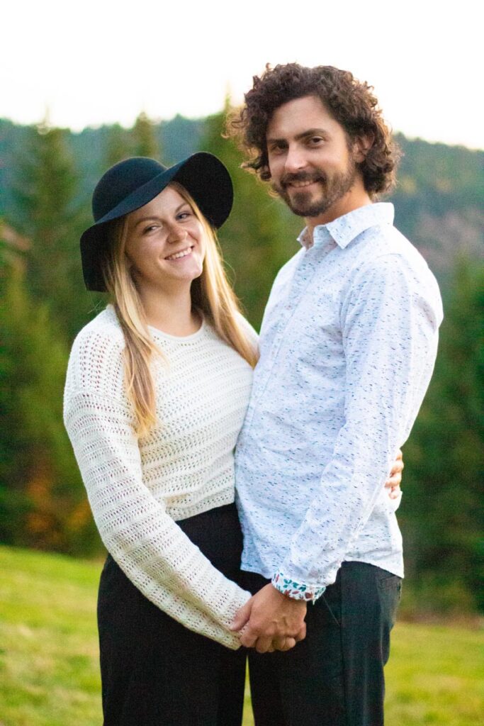 Engagement photo of couple.