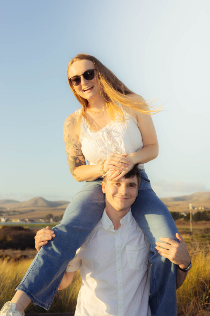 Engagement photo of couple.