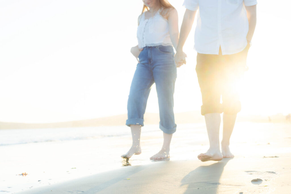 Engagement photo of couple.