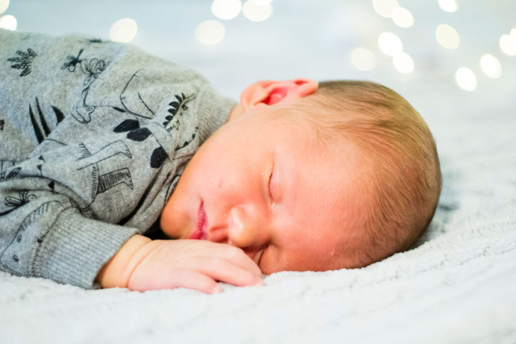 Newborn photo of infant.