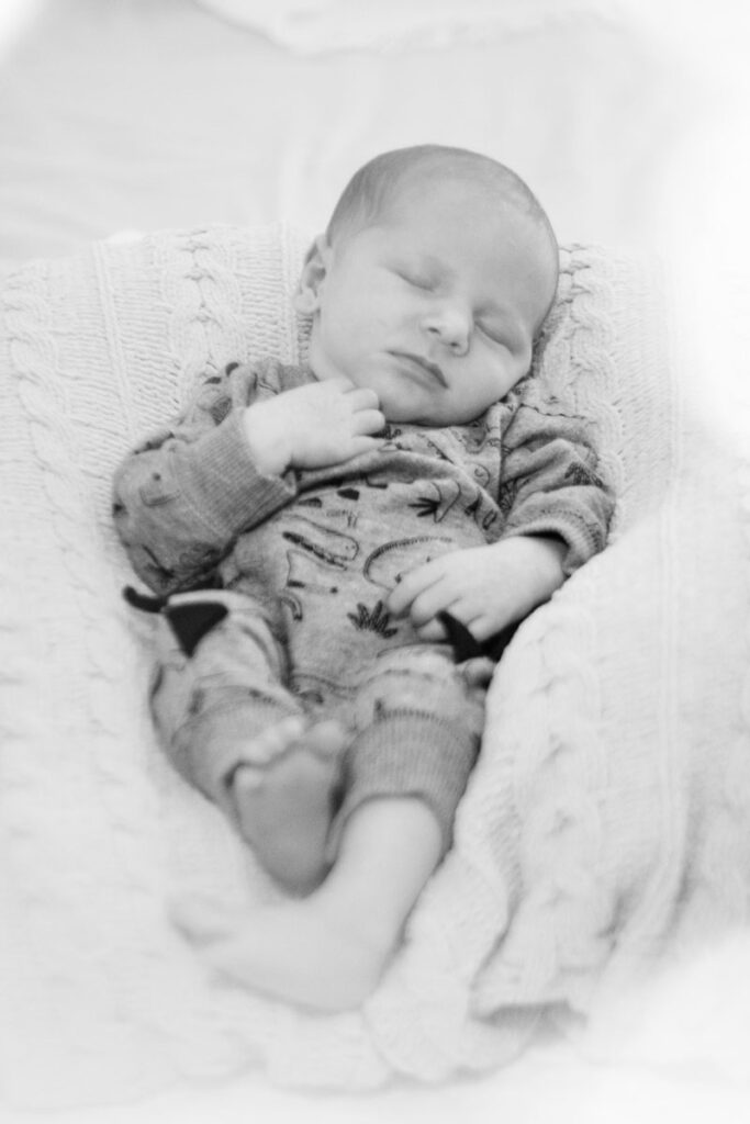 Newborn photo of infant.